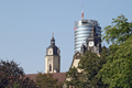 Jentower und Kirche