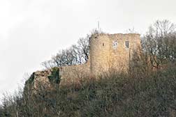 Die Ruine der Kunitzburg im NOrden von Jena Ruine der Kunitzburg